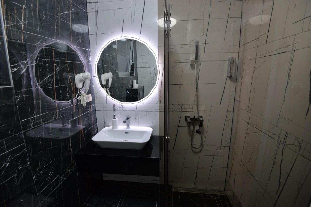 Hotel Prenociste Bis à Prijepolje Extérieur photo